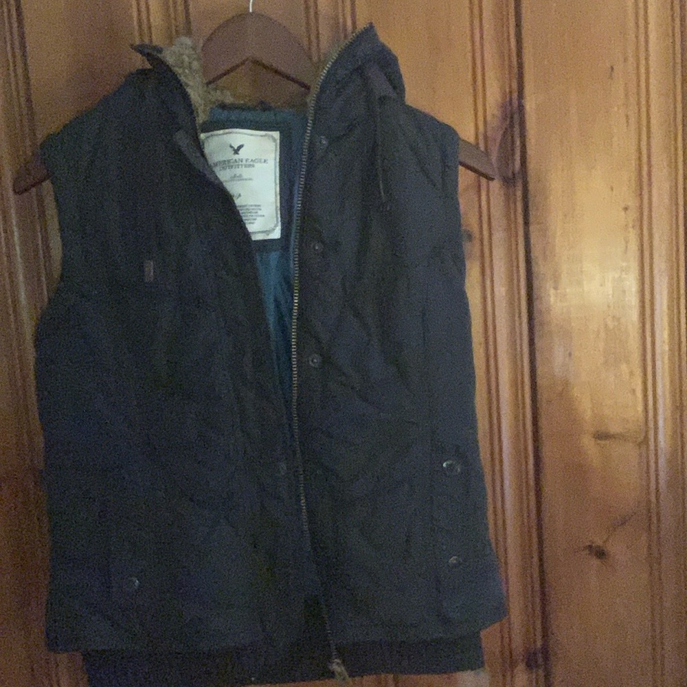 American Eagle vest